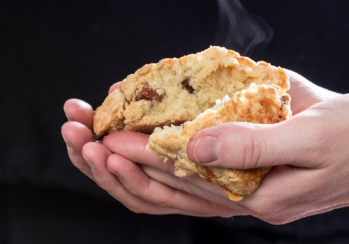 Scones vs Biscuits: The Battle of Breads and Pastries