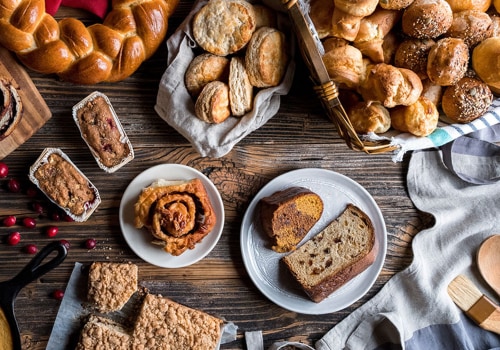 The Delicious World of Breads and Pastries: A Guide from an Expert's Perspective